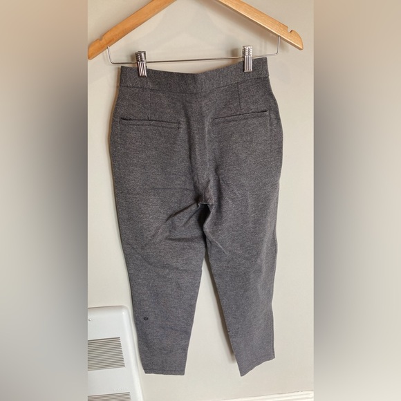 Lululemon City Trek Trousers size 2 - Picture 3 of 3